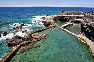 Die Naturschwimmbecken La Fajana in der Nähe von Barlovento